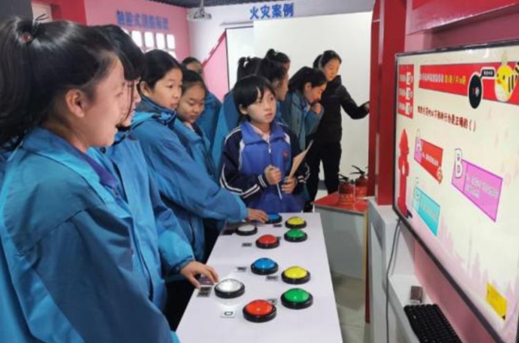 新疆安全體驗館系列之吐魯番市應(yīng)急消防科普教育基地