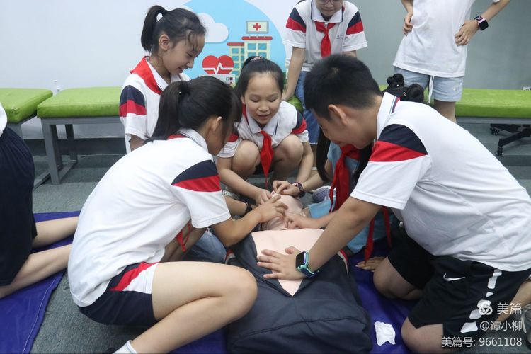 心肺復(fù)蘇訓(xùn)練 心肺復(fù)蘇訓(xùn)練