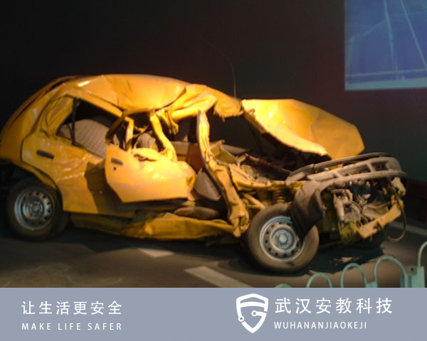 車禍現(xiàn)場復原